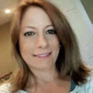 Meet your Posher, Yvette